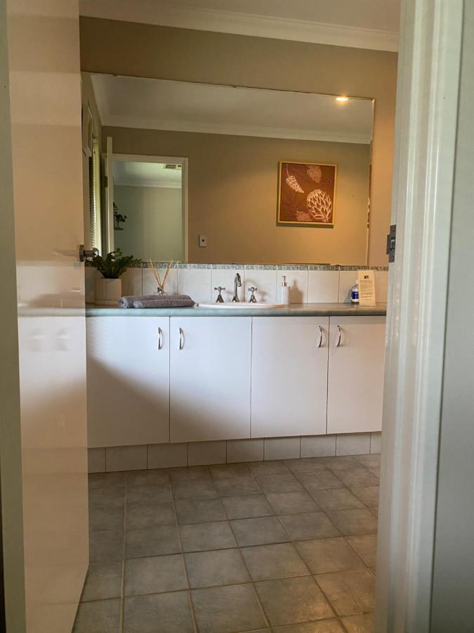 Seatrees Accommodation Yanchep Extérieur photo